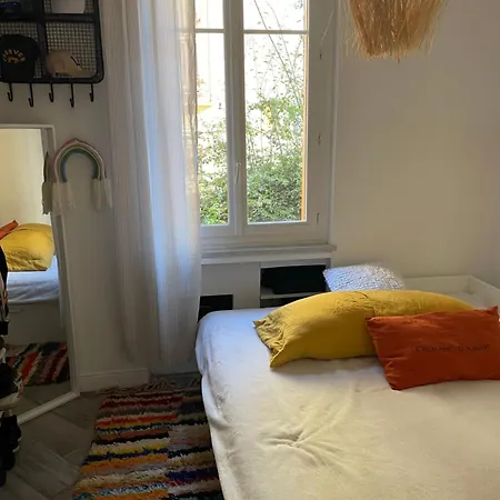 Palais Liberation 3 Pieces