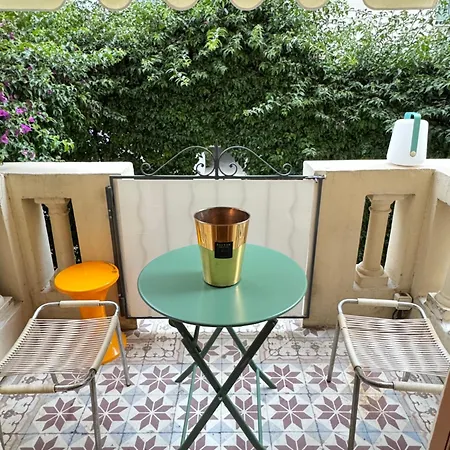 Palais Liberation 3 Pieces Apartment *